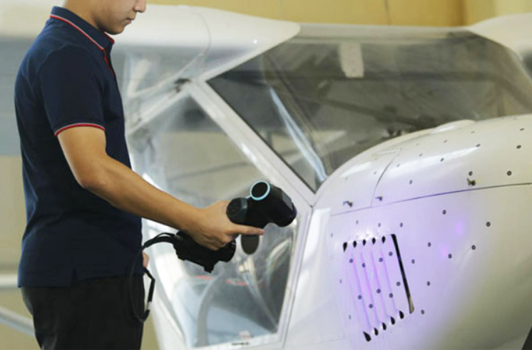 Gro&szlig;formatiger 3D-Scanner